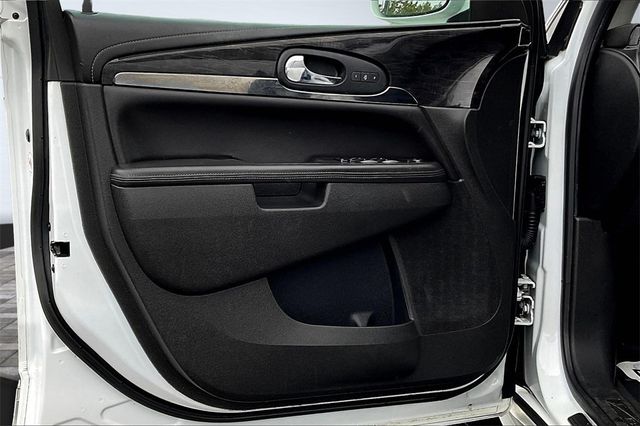 2017 Buick Enclave AWD 4dr Leather - 22939118 - 8