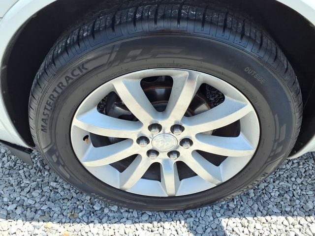 2017 Buick Enclave AWD 4dr Premium - 23049238 - 4