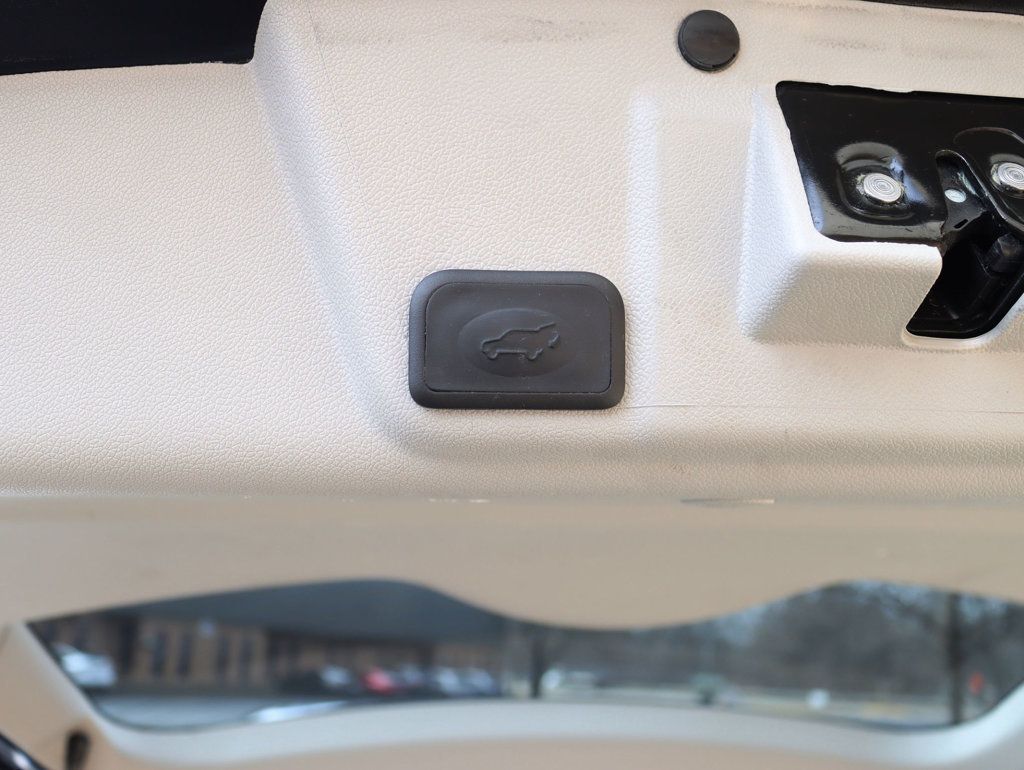 2017 Buick Enclave AWD 4dr Premium - 22994066 - 30