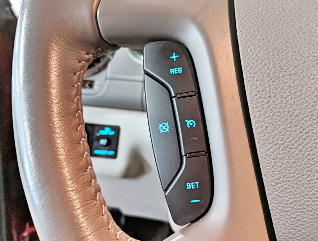 2017 Buick Enclave FWD 4dr Convenience - 22317058 - 19