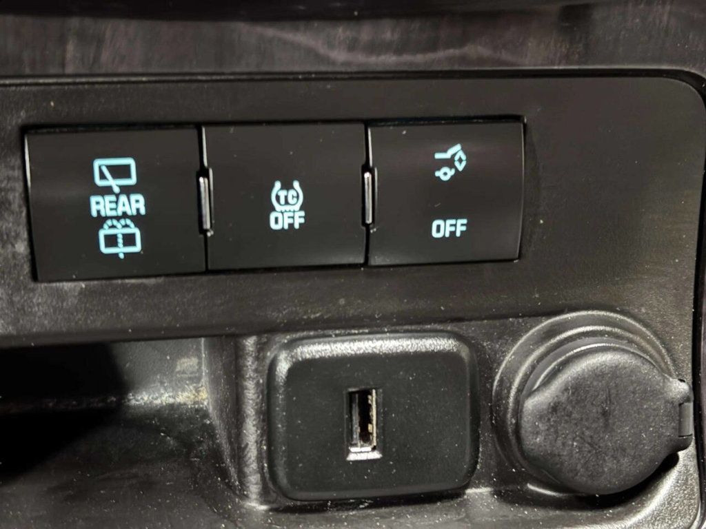 2017 Buick Enclave FWD 4dr Convenience - 23003234 - 27