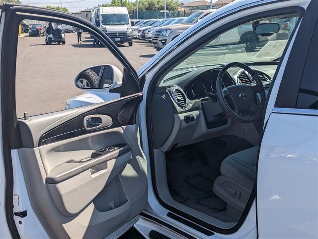 2017 Buick Enclave FWD 4dr Convenience - 22134120 - 30