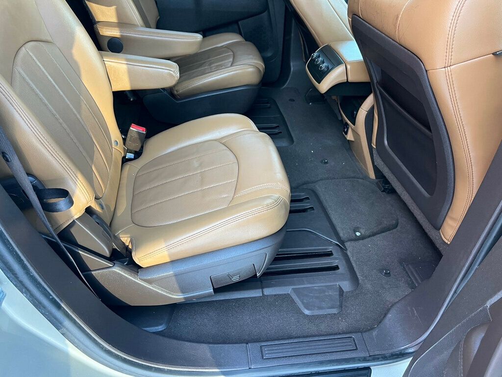 2017 Buick Enclave FWD 4dr Leather - 22976781 - 15