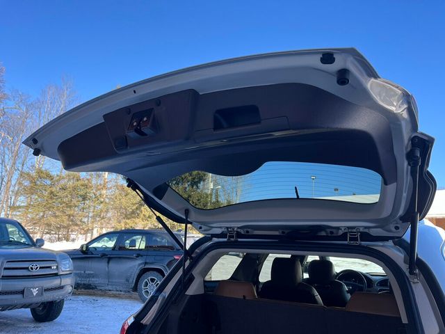 2017 Buick Enclave FWD 4dr Leather - 22976781 - 18