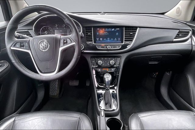 2017 Buick Encore AWD 4dr Essence - 22999469 - 19