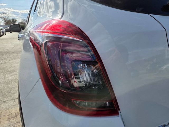 2017 Buick Encore AWD 4dr Preferred - 23013497 - 27