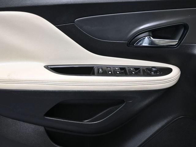 2017 Buick Encore FWD 4dr Essence - 22998876 - 6