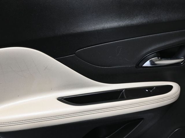 2017 Buick Encore FWD 4dr Essence - 22998876 - 8