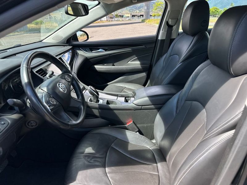 2017 Buick LaCrosse 4dr Sedan Essence FWD - 23053465 - 12