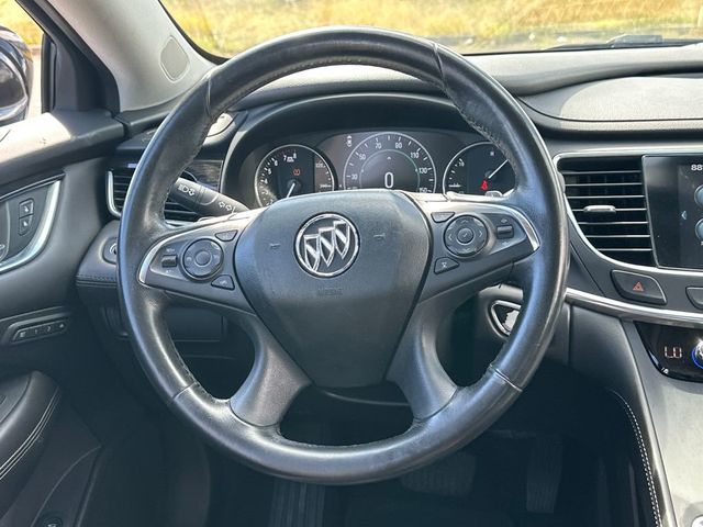 2017 Buick LaCrosse 4dr Sedan Essence FWD - 23053465 - 17