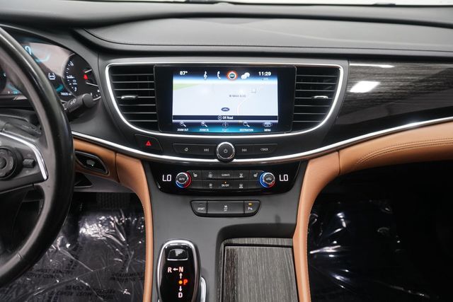 2017 Buick LaCrosse 4dr Sedan Essence FWD - 23038365 - 16