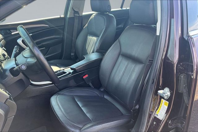 2017 Buick Regal 4dr Sedan Turbo AWD - 23009756 - 9