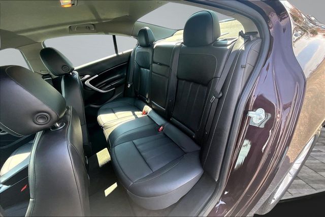 2017 Buick Regal 4dr Sedan Turbo AWD - 23009756 - 17