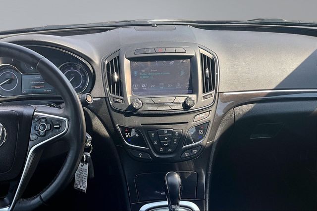 2017 Buick Regal 4dr Sedan Turbo AWD - 23009756 - 24