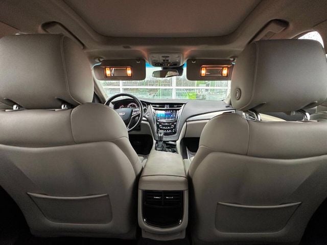 2017 Cadillac CTS Sedan 4dr Sedan 2.0L Turbo Luxury AWD - 22950610 - 19