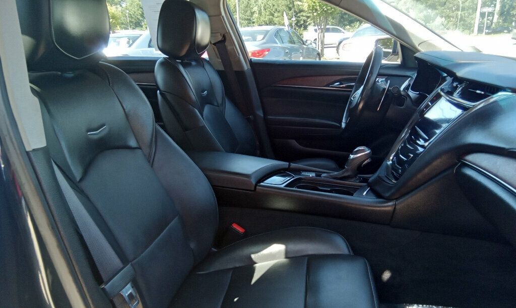2017 Cadillac CTS Sedan photo 11