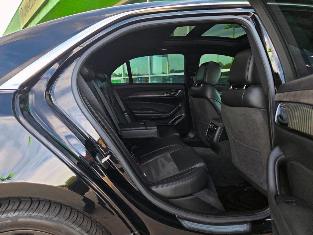 2017 Cadillac CTS Sedan Luxury photo 18