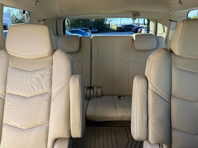 2017 Cadillac Escalade 2WD 4dr Luxury - 22952392 - 15