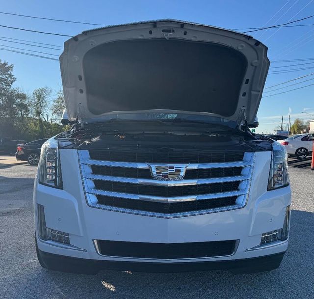2017 Cadillac Escalade 2WD 4dr Luxury - 22952392 - 23