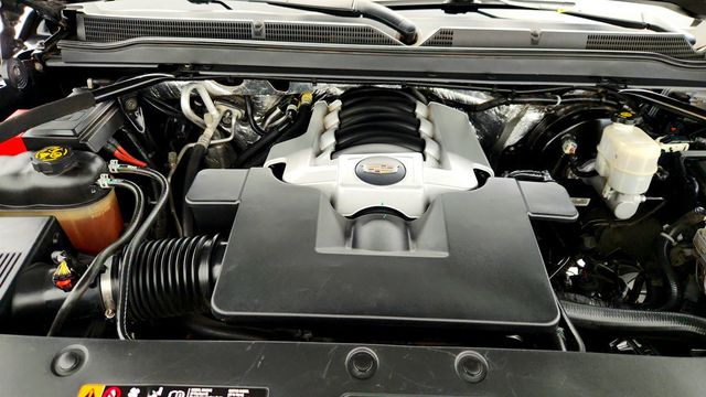 2017 Cadillac Escalade 2WD 4dr Premium Luxury - 23003953 - 29