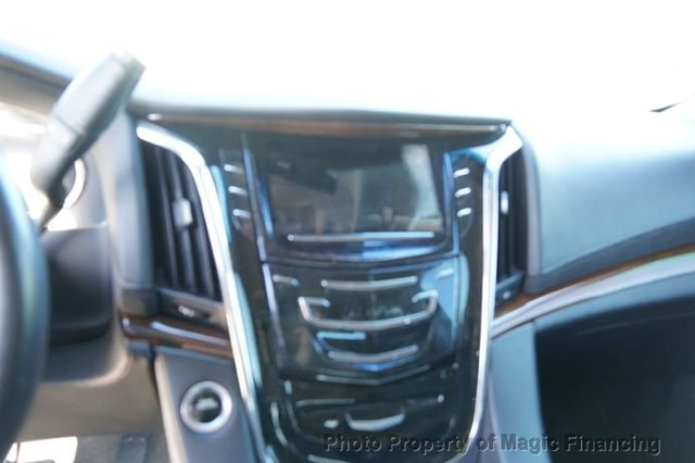 2017 Cadillac Escalade 4WD 4dr Luxury - 22664028 - 6