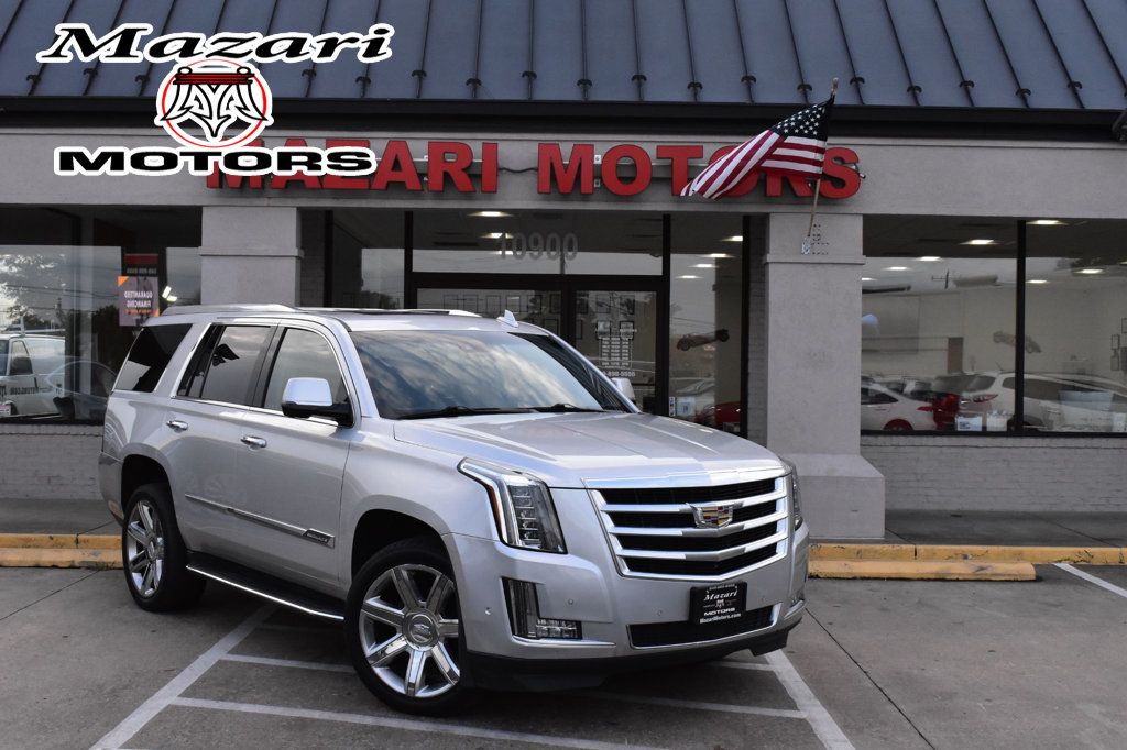2017 Cadillac Escalade 4WD 4dr Luxury - 22919802 - 0