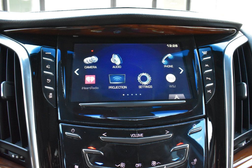 2017 Cadillac Escalade 4WD 4dr Luxury - 22919802 - 46