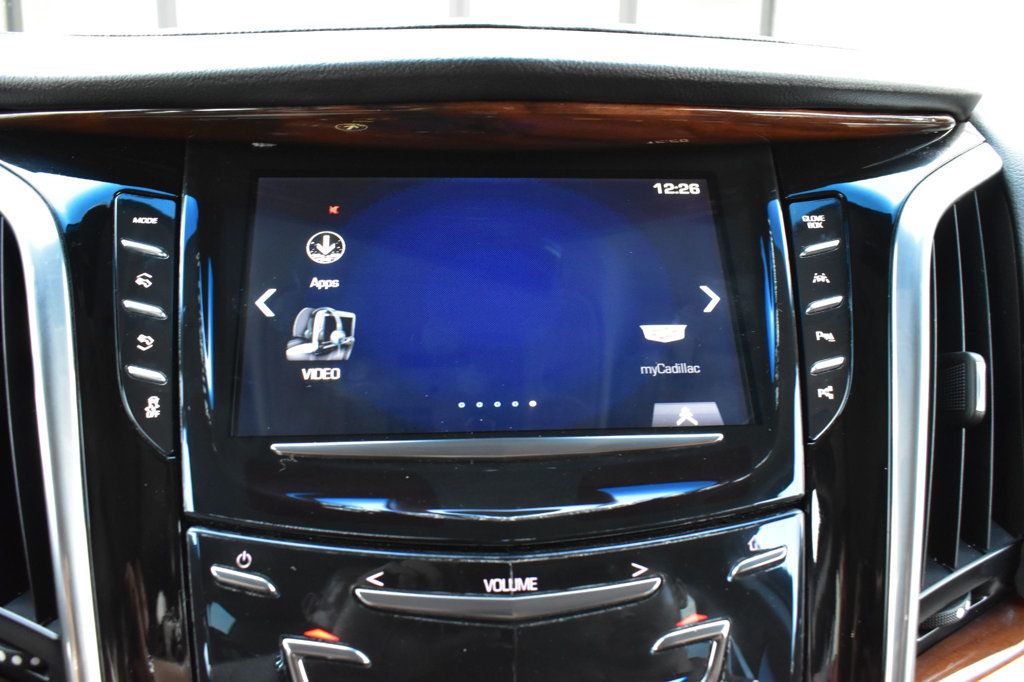 2017 Cadillac Escalade 4WD 4dr Luxury - 22919802 - 47