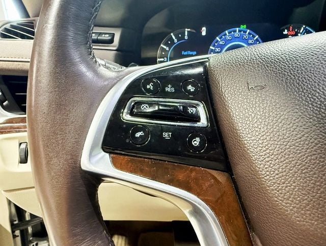 2017 Cadillac Escalade 4WD 4dr Luxury - 22934461 - 11