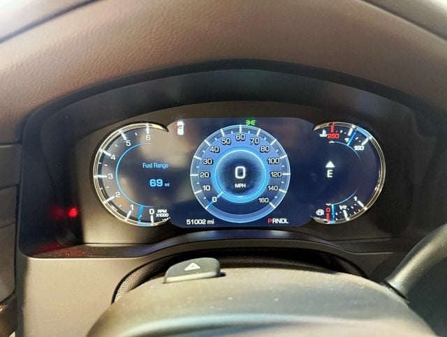 2017 Cadillac Escalade 4WD 4dr Luxury - 22934461 - 14