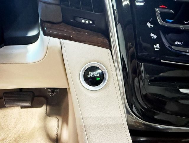 2017 Cadillac Escalade 4WD 4dr Luxury - 22934461 - 15