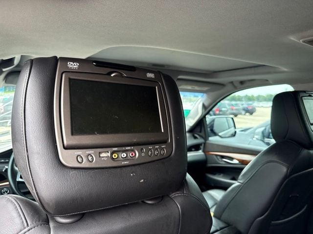 2017 Cadillac Escalade 4WD 4dr Luxury - 23067099 - 5