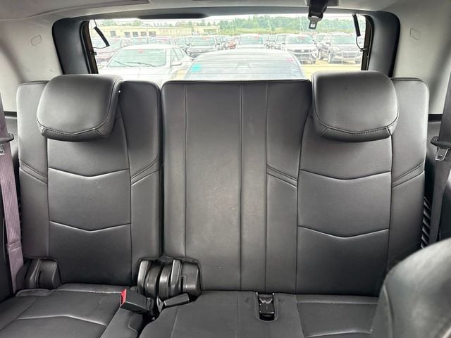 2017 Cadillac Escalade 4WD 4dr Luxury - 23067099 - 6