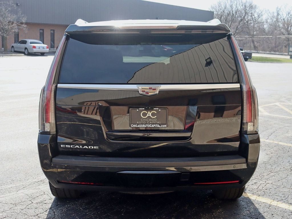2017 Cadillac Escalade 4WD 4dr Luxury - 23005804 - 5