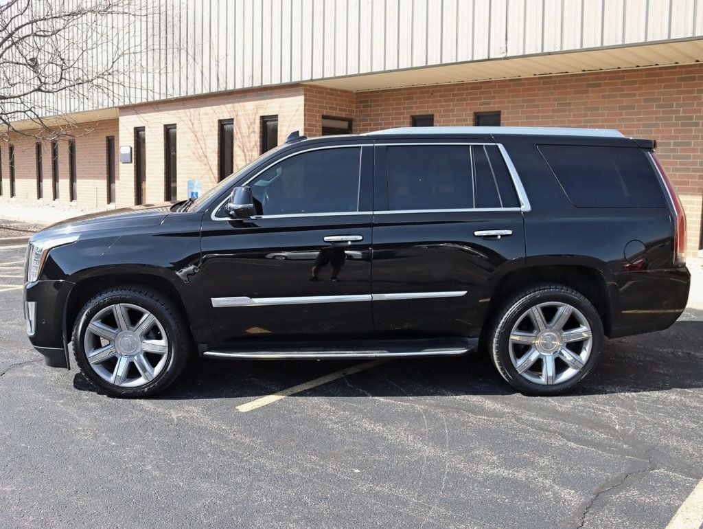 2017 Cadillac Escalade 4WD 4dr Luxury - 23005804 - 6