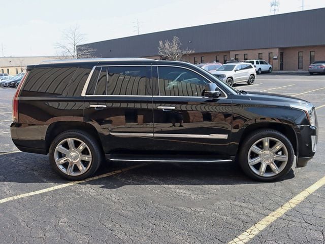 2017 Cadillac Escalade 4WD 4dr Luxury - 23005804 - 7