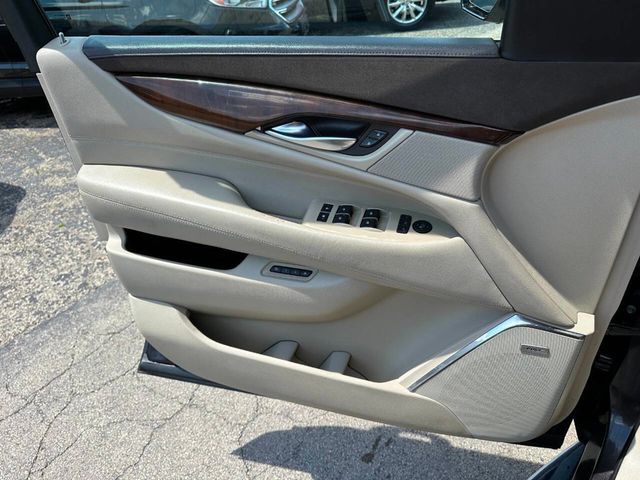 2017 Cadillac Escalade 4WD 4dr Luxury - 22875056 - 11