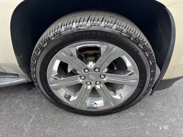2017 Cadillac Escalade 4WD 4dr Luxury - 22907896 - 9