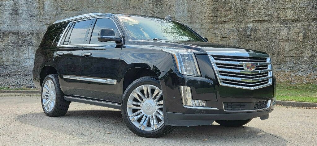 2017 Cadillac Escalade 4WD 4dr Platinum - 22910088 - 0