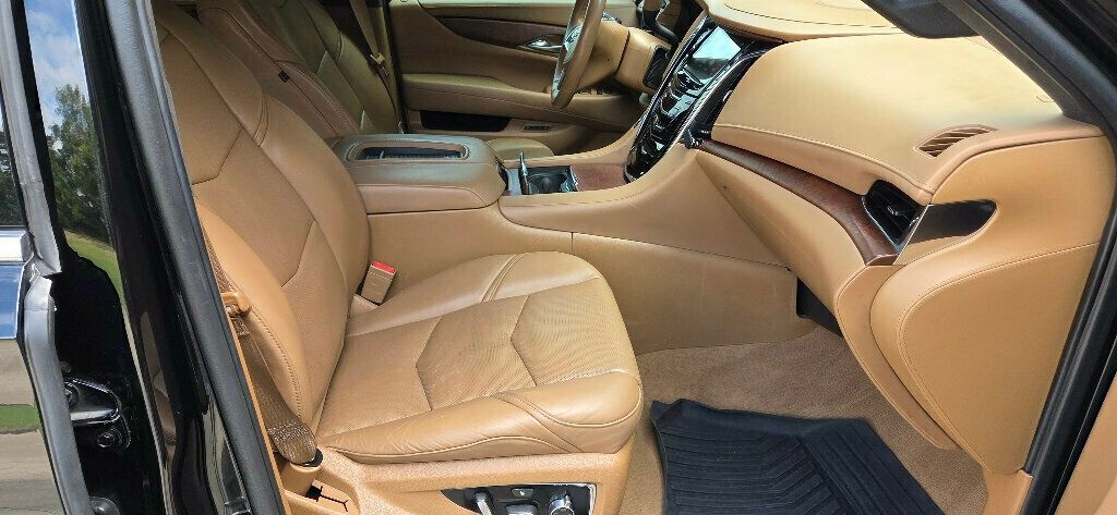 2017 Cadillac Escalade 4WD 4dr Platinum - 22910088 - 24