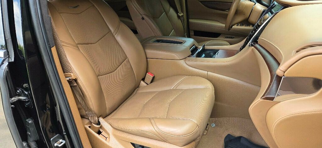 2017 Cadillac Escalade 4WD 4dr Platinum - 22910088 - 25