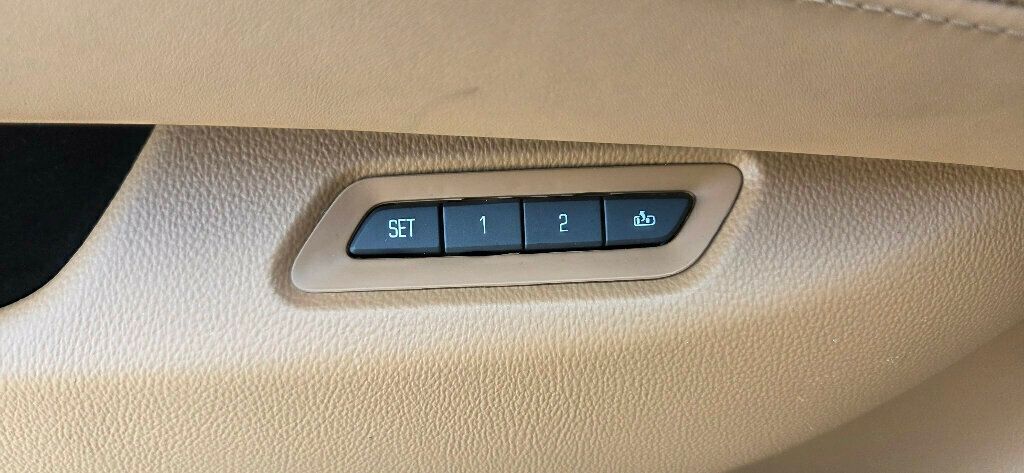 2017 Cadillac Escalade 4WD 4dr Platinum - 22910088 - 30