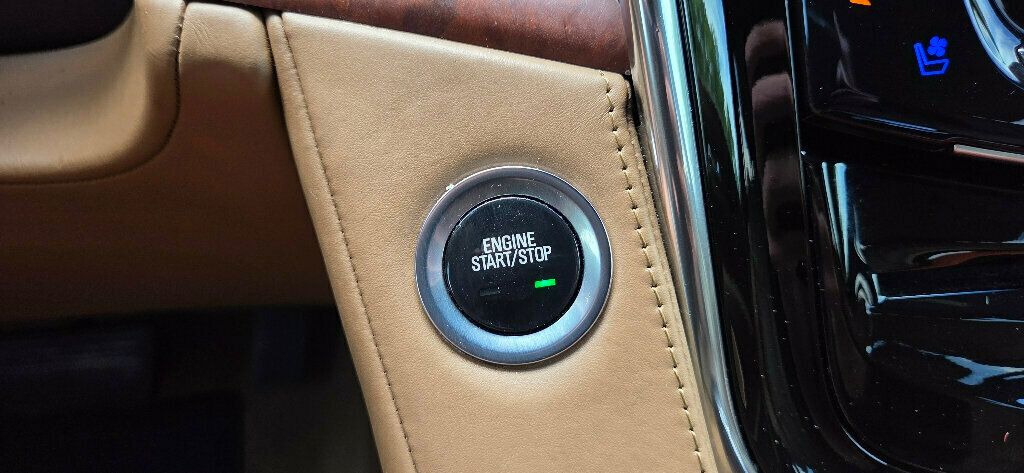 2017 Cadillac Escalade 4WD 4dr Platinum - 22910088 - 40