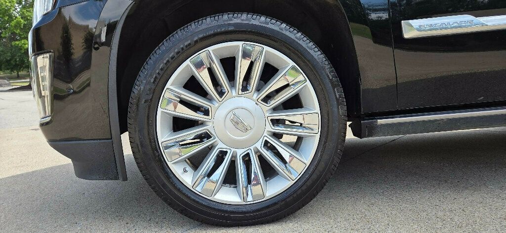 2017 Cadillac Escalade 4WD 4dr Platinum - 22910088 - 44