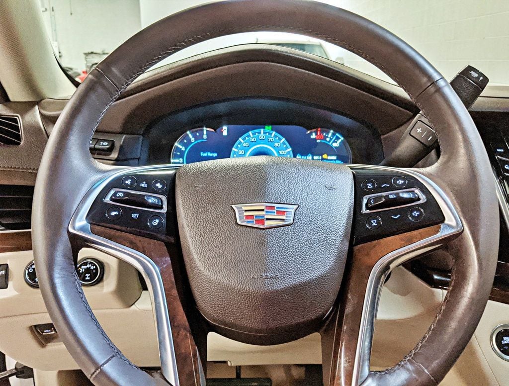 2017 Cadillac Escalade 4WD 4dr Premium Luxury - 22404442 - 22