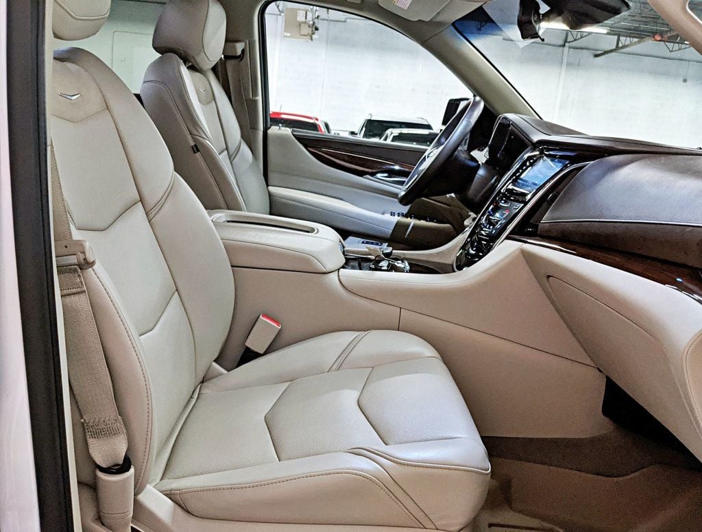 2017 Cadillac Escalade 4WD 4dr Premium Luxury - 22404442 - 53