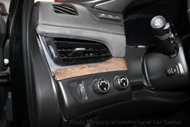 2017 Cadillac Escalade 4WD 4dr Premium Luxury - 22929133 - 10