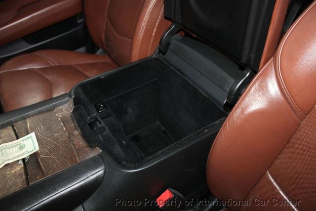 2017 Cadillac Escalade 4WD 4dr Premium Luxury - 22929133 - 26