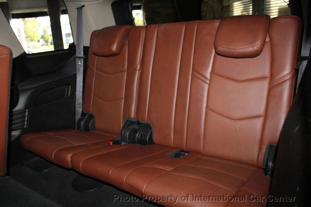 2017 Cadillac Escalade 4WD 4dr Premium Luxury - 22929133 - 30