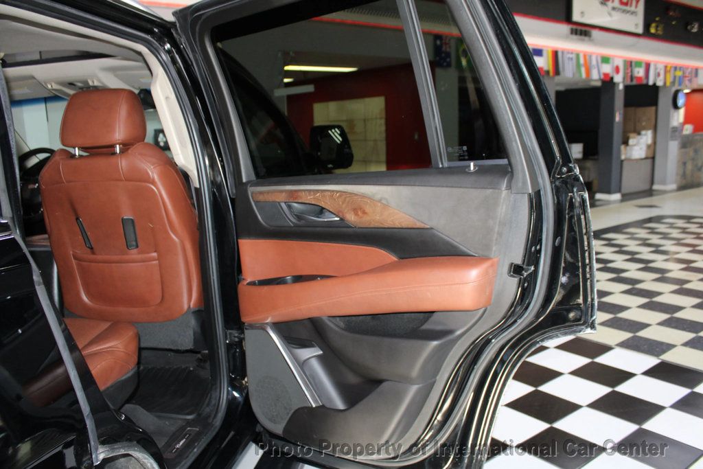 2017 Cadillac Escalade 4WD 4dr Premium Luxury - 22929133 - 35